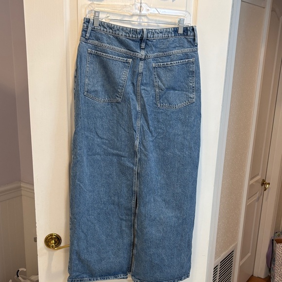 NWT Zara Classic Blue Denim Skirt Front and Back Slit - Picture 5 of 8